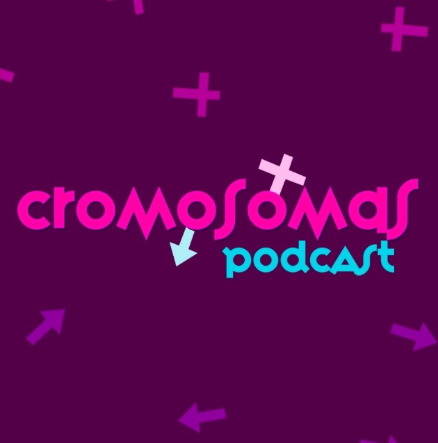 Conductora de Cromosomas Podcast en pose editorial
